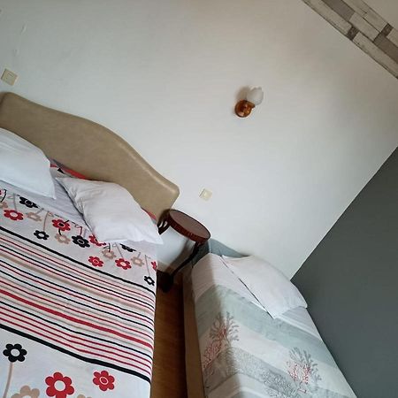 Le Fecamps Otel Bolbec Dış mekan fotoğraf