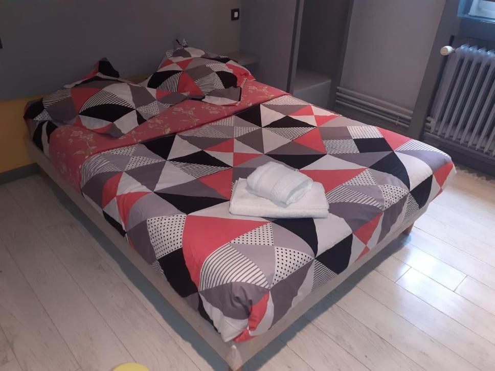Le Fecamps Otel Bolbec Dış mekan fotoğraf
